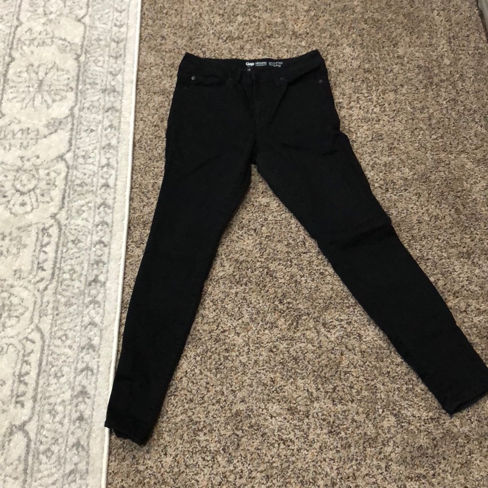 Gap sculpted black leggings